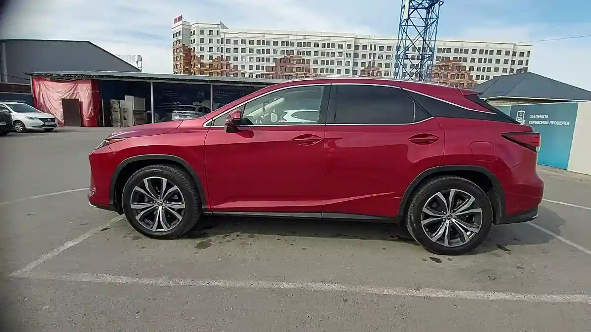 Lexus RX 2022 года за 32 000 000 тг. в Шымкент