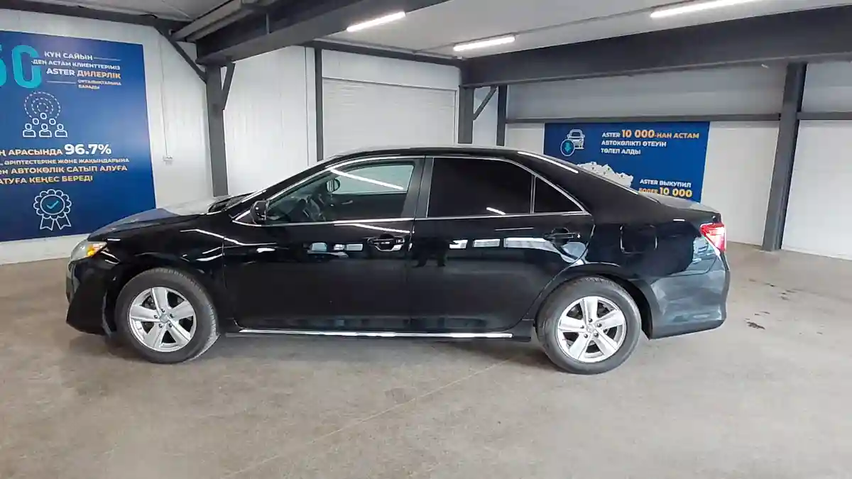 Toyota Camry 2012 года за 8 500 000 тг. в Астана