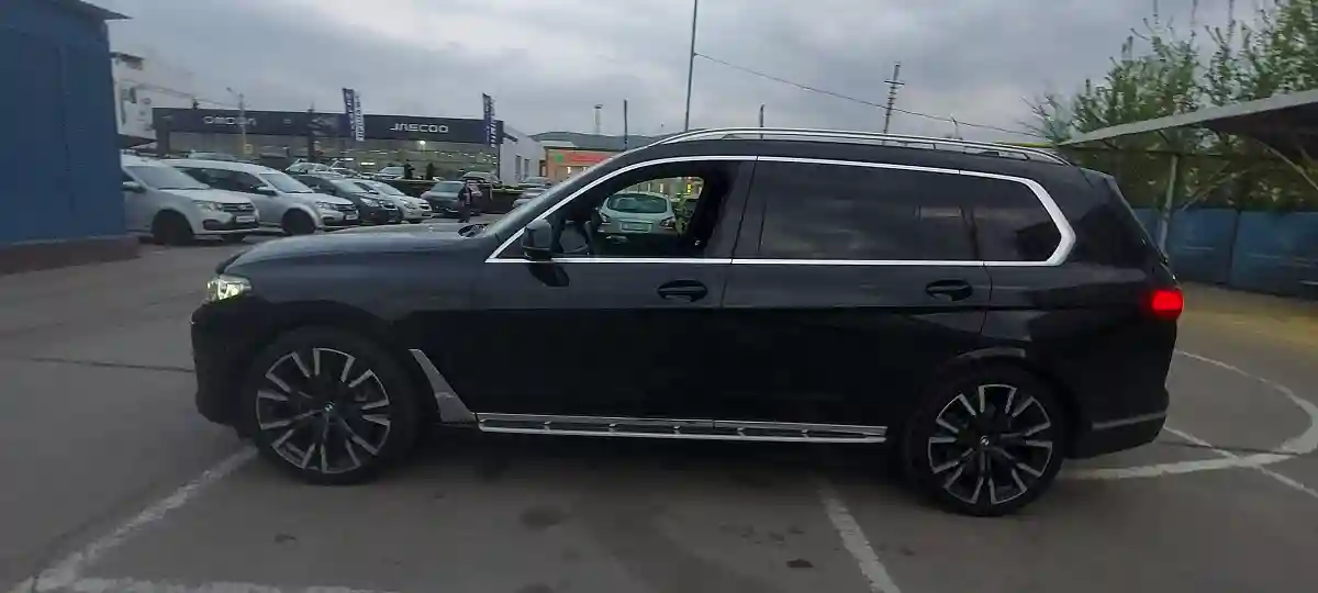 BMW X7 2020 года за 43 000 000 тг. в Алматы