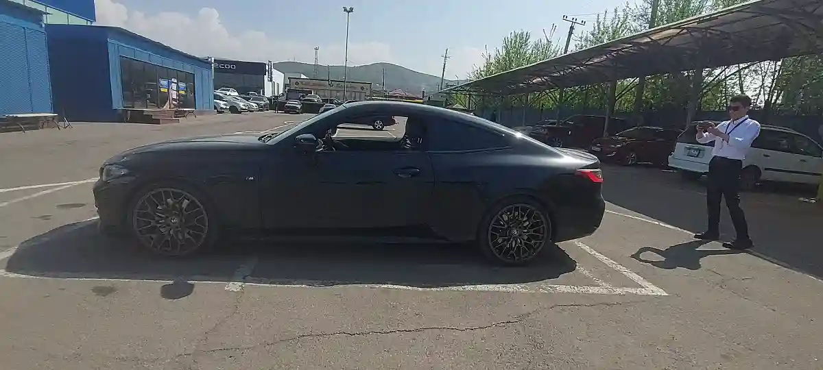 BMW 4 серии 2023 года за 26 000 000 тг. в Алматы
