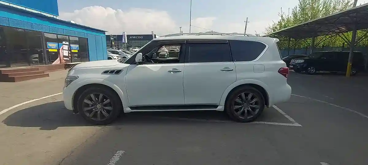 Infiniti QX56 2010 года за 13 000 000 тг. в Алматы