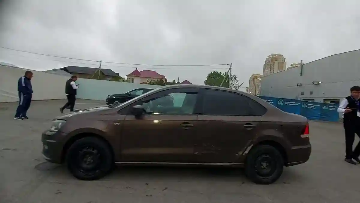 Volkswagen Polo 2015 года за 4 000 000 тг. в Шымкент