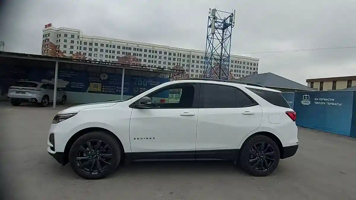 Chevrolet Equinox 2023 года за 13 500 000 тг. в Шымкент
