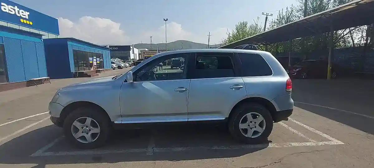 Volkswagen Touareg 2003 года за 4 000 000 тг. в Алматы