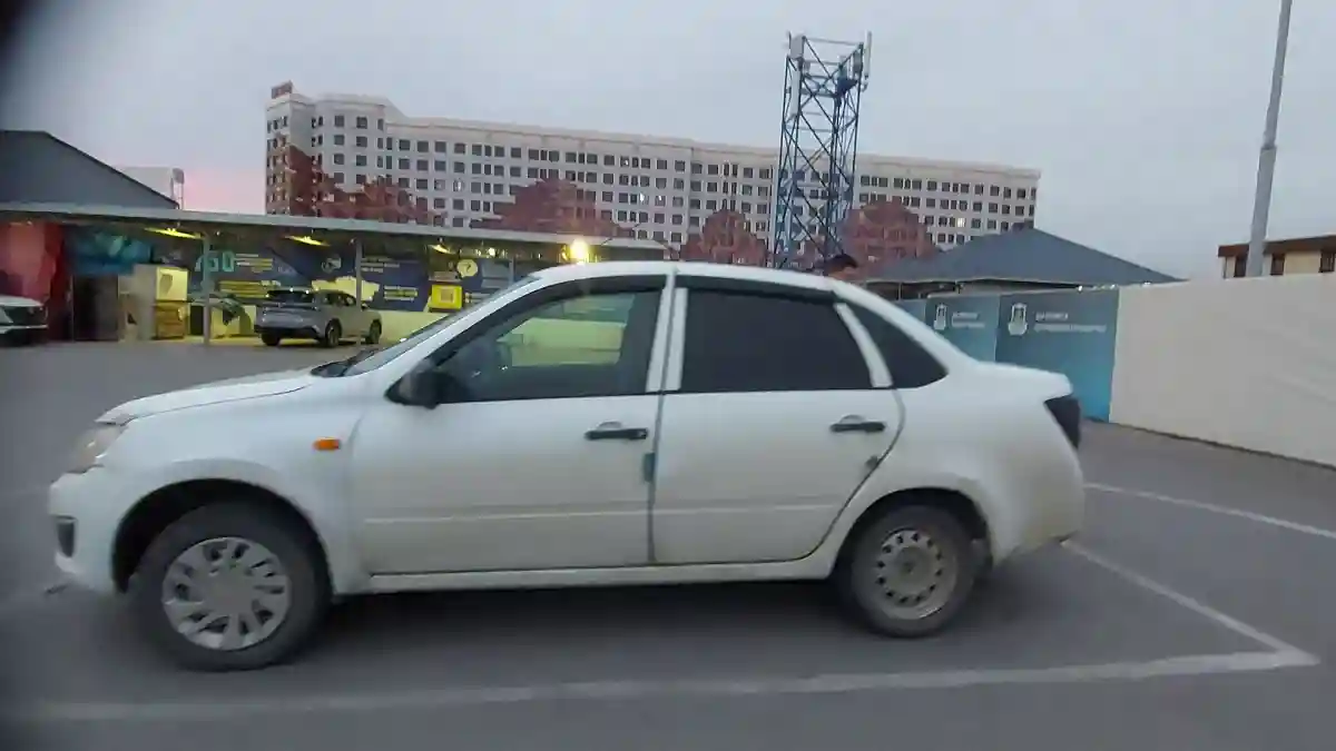 LADA (ВАЗ) Granta 2014 года за 980 000 тг. в Шымкент
