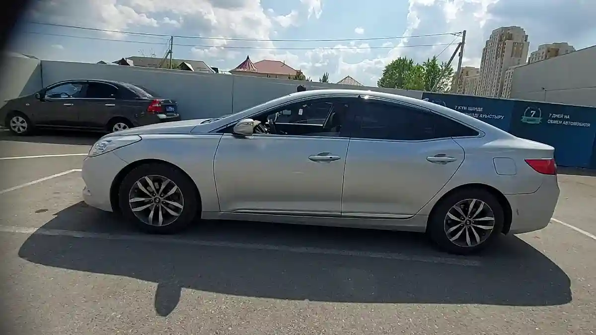 Hyundai Grandeur 2011 года за 8 800 000 тг. в Шымкент