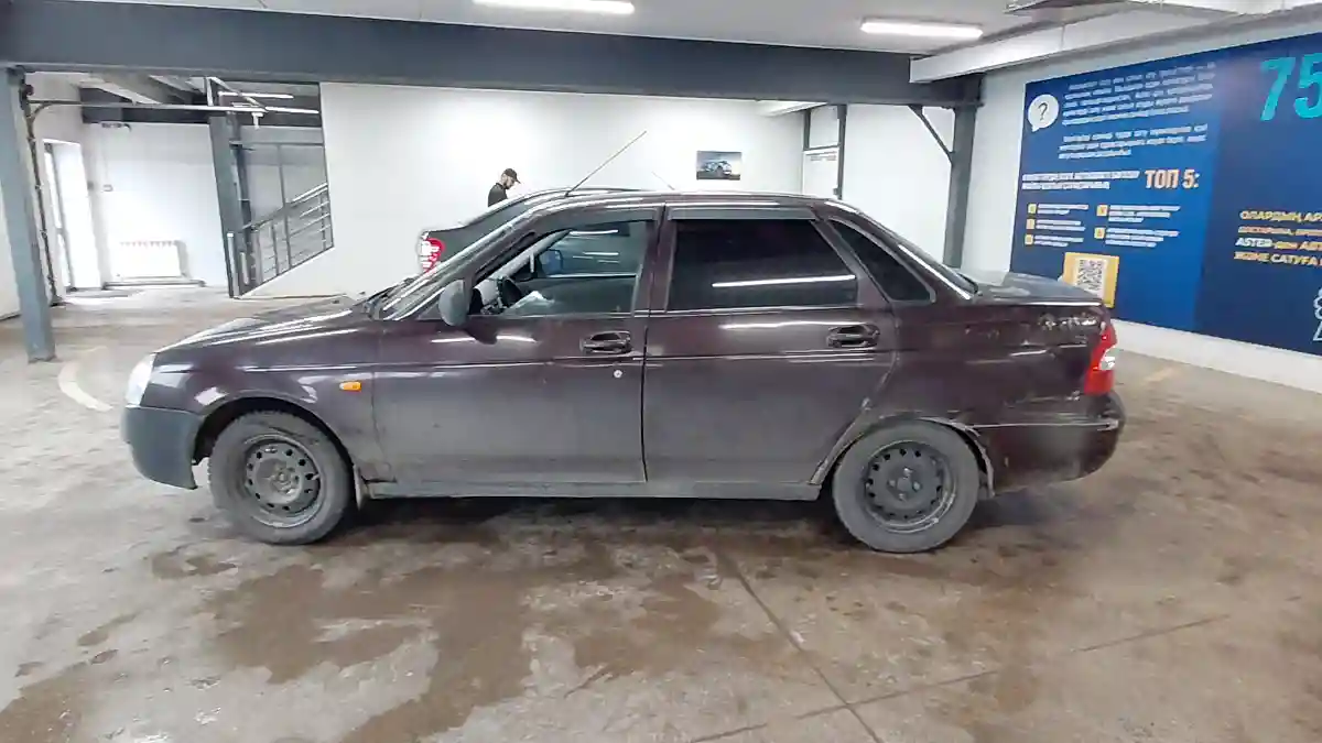 LADA (ВАЗ) Priora 2013 года за 1 500 000 тг. в Астана