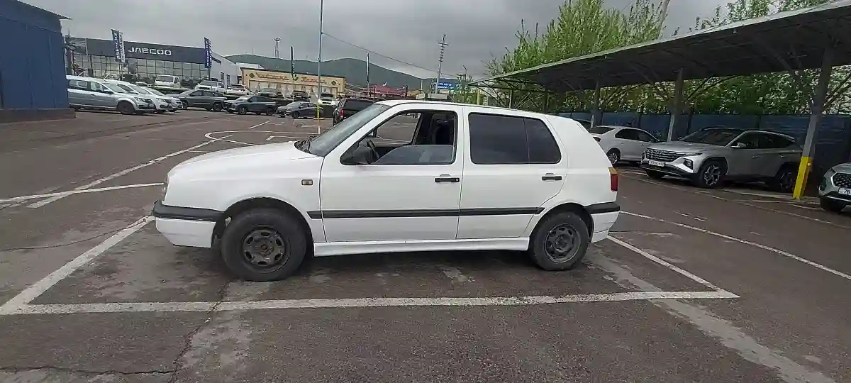 Volkswagen Golf 1991 года за 1 300 000 тг. в Алматы