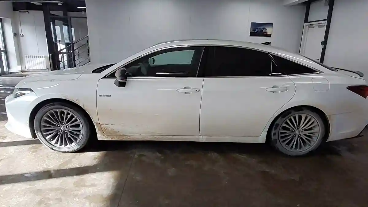 Toyota Avalon 2019 года за 12 000 000 тг. в Астана
