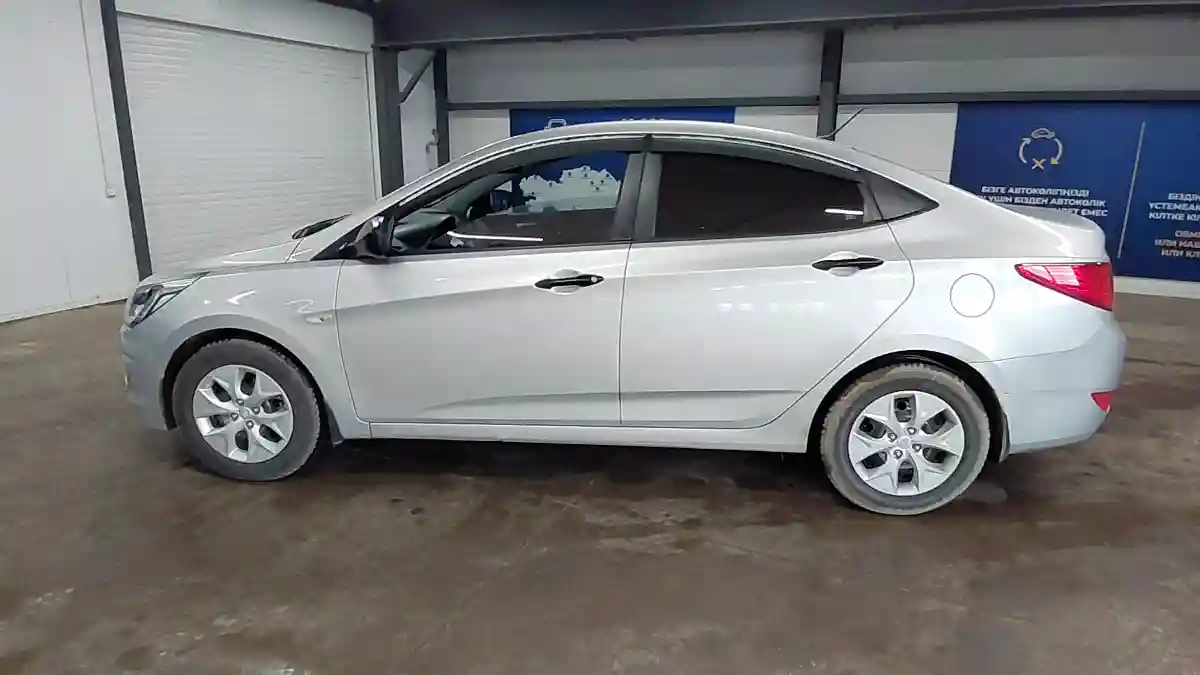 Hyundai Solaris 2015 года за 5 500 000 тг. в Астана