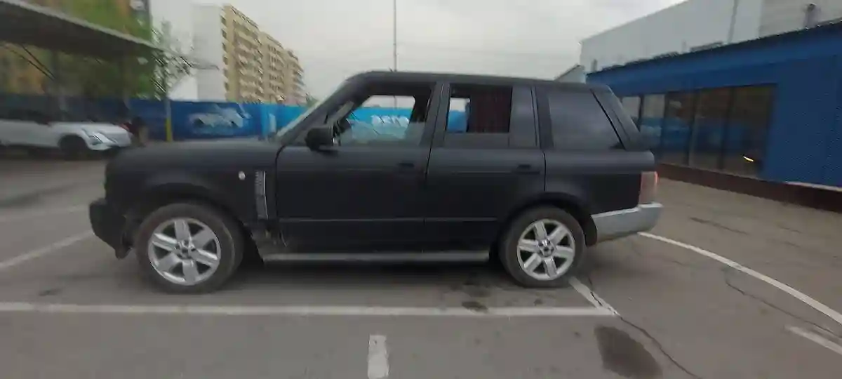 Land Rover Range Rover 2003 года за 2 000 000 тг. в Алматы