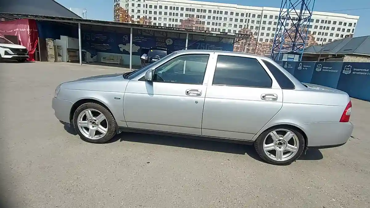 LADA (ВАЗ) Priora 2014 года за 3 500 000 тг. в Шымкент