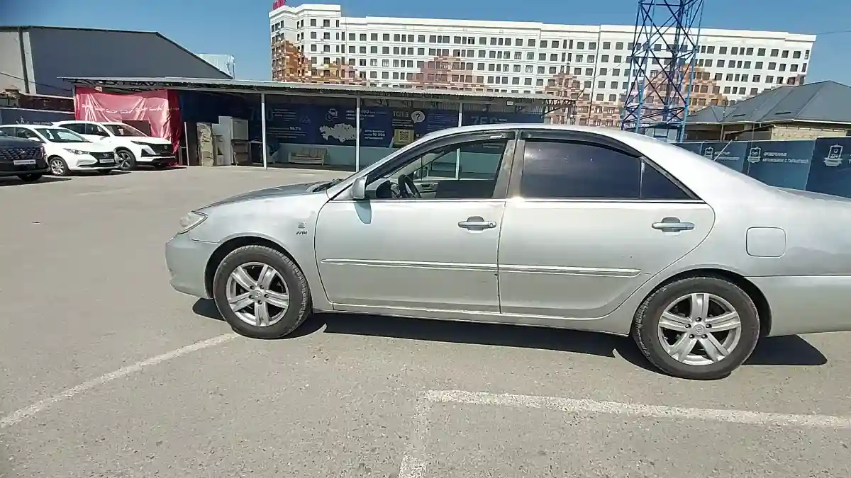 Toyota Camry 2004 года за 4 000 000 тг. в Шымкент