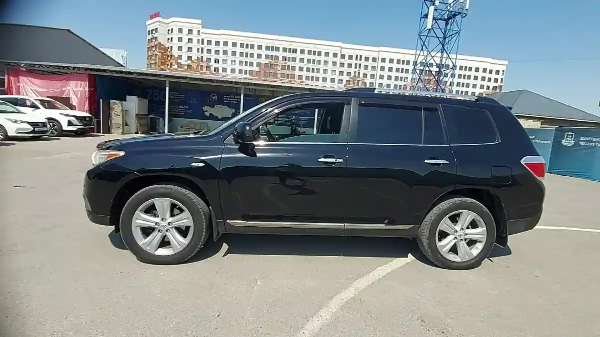 Toyota Highlander 2011 года за 15 000 000 тг. в Шымкент