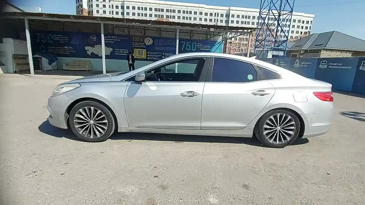 Hyundai Grandeur 2013 года за 8 000 000 тг. в Шымкент