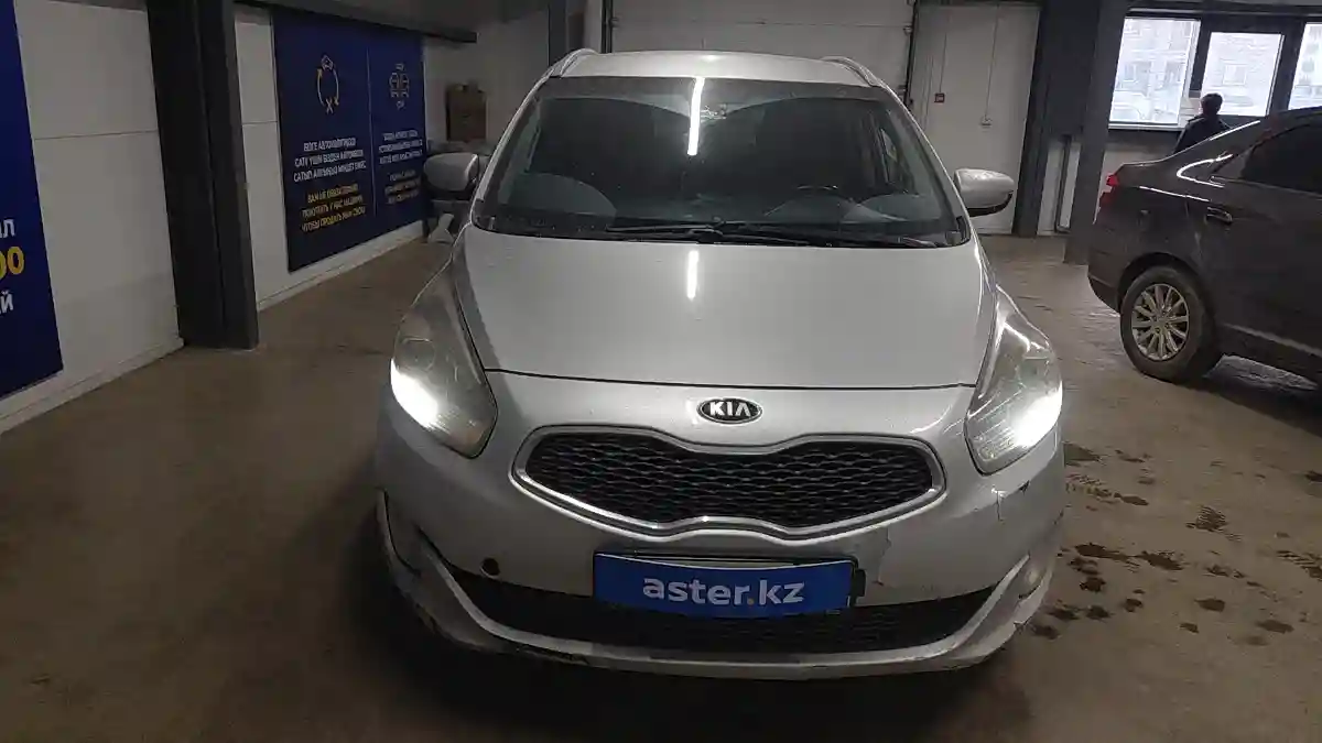 Kia Carens 2013 года за 6 200 000 тг. в Астана