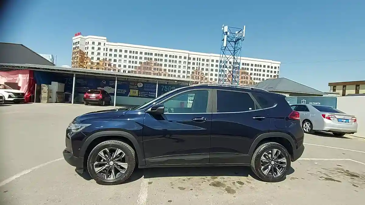 Chevrolet Tracker 2024 года за 11 000 000 тг. в Шымкент