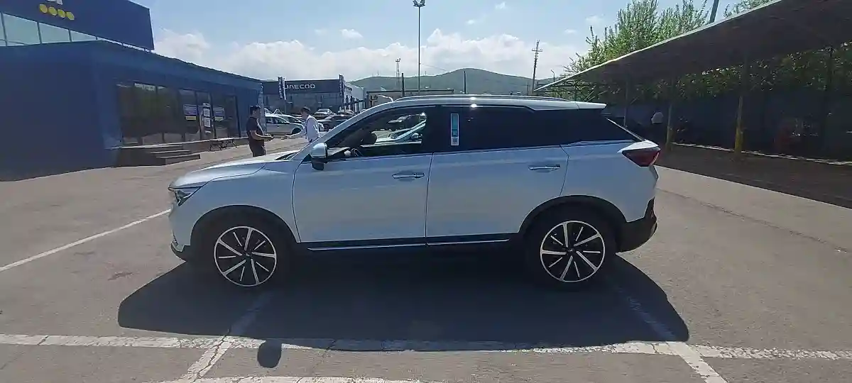 FAW Bestune T77 2022 года за 6 000 000 тг. в Алматы