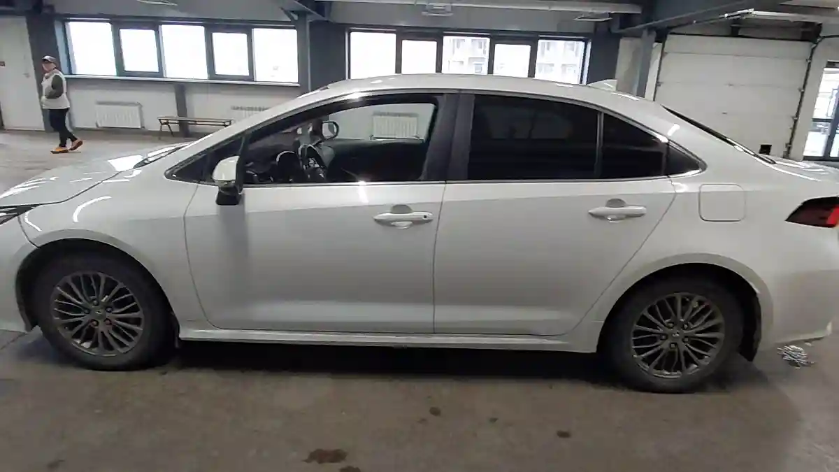 Toyota Corolla 2021 года за 11 000 000 тг. в Астана