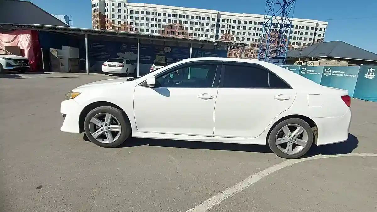 Toyota Camry 2011 года за 8 000 000 тг. в Шымкент