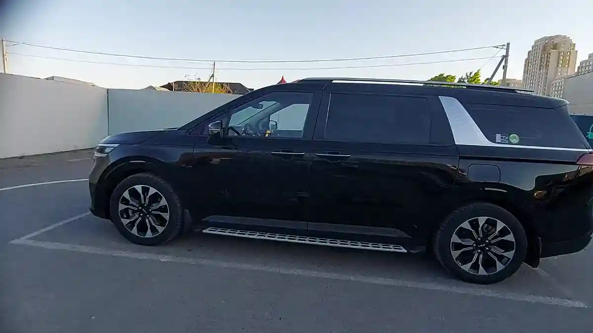 Kia Carnival 2021 года за 17 000 000 тг. в Шымкент