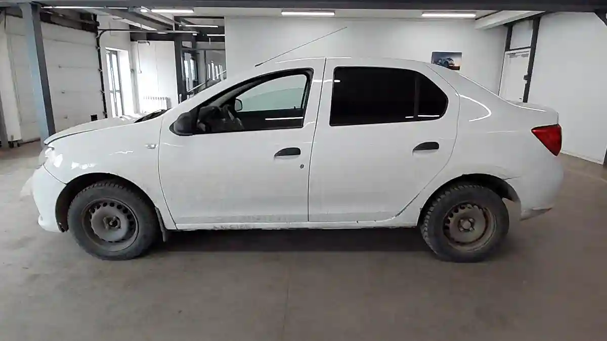 Renault Logan 2015 года за 2 000 000 тг. в Астана