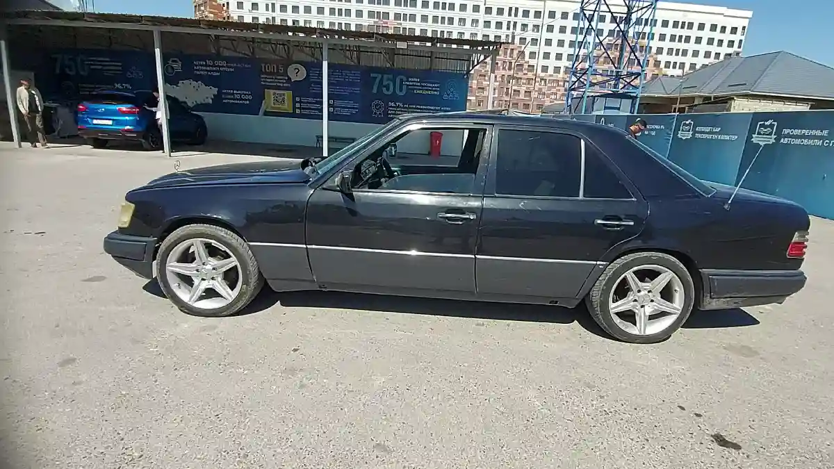Mercedes-Benz E-Класс 1993 года за 1 000 000 тг. в Шымкент