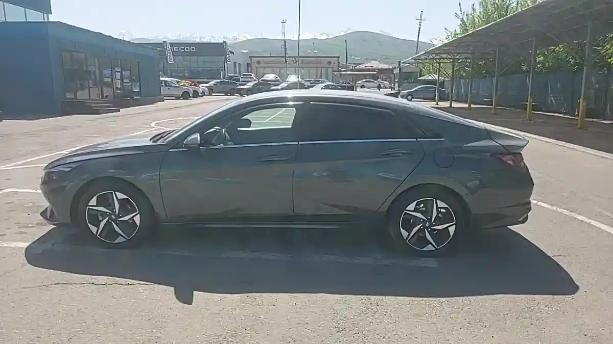 Hyundai Elantra 2021 года за 9 500 000 тг. в Алматы