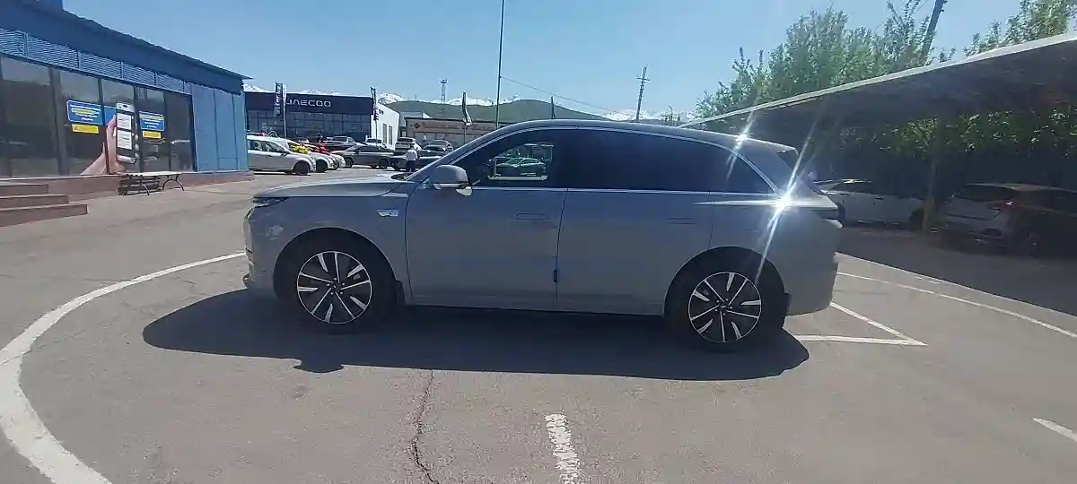 LiXiang L6 2025 года за 22 000 000 тг. в Алматы