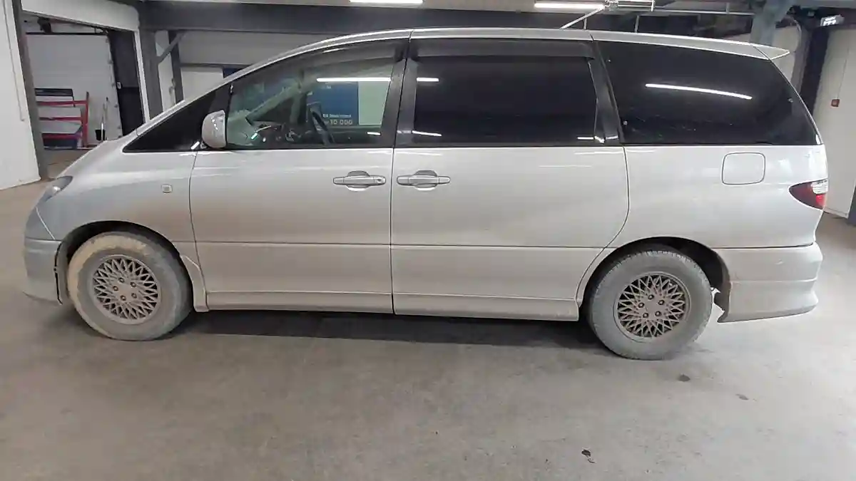 Toyota Estima 2001 года за 4 500 000 тг. в Астана