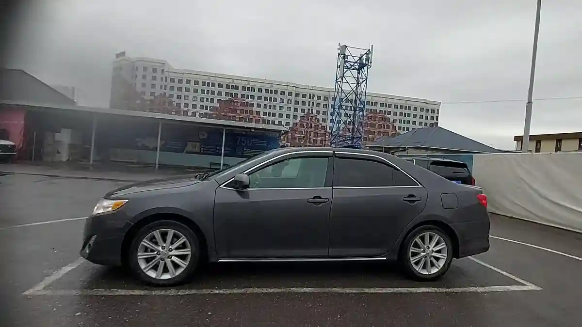 Toyota Camry 2012 года за 7 500 000 тг. в Шымкент