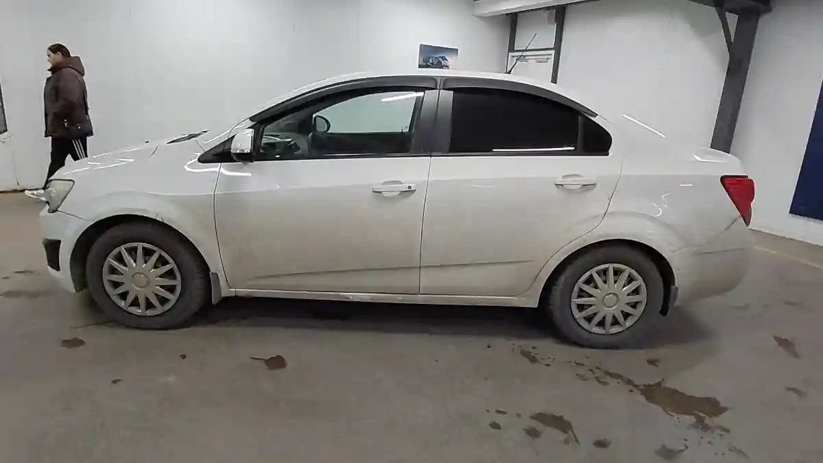 Chevrolet Aveo 2014 года за 3 000 000 тг. в Астана