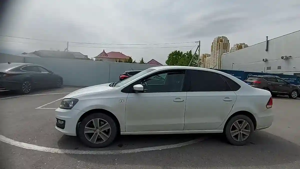 Volkswagen Polo 2017 года за 4 300 000 тг. в Шымкент