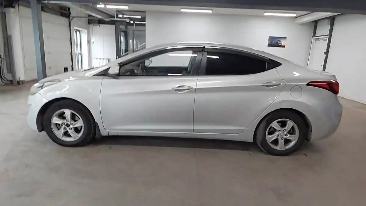 Hyundai Elantra 2015 года за 5 000 000 тг. в Астана