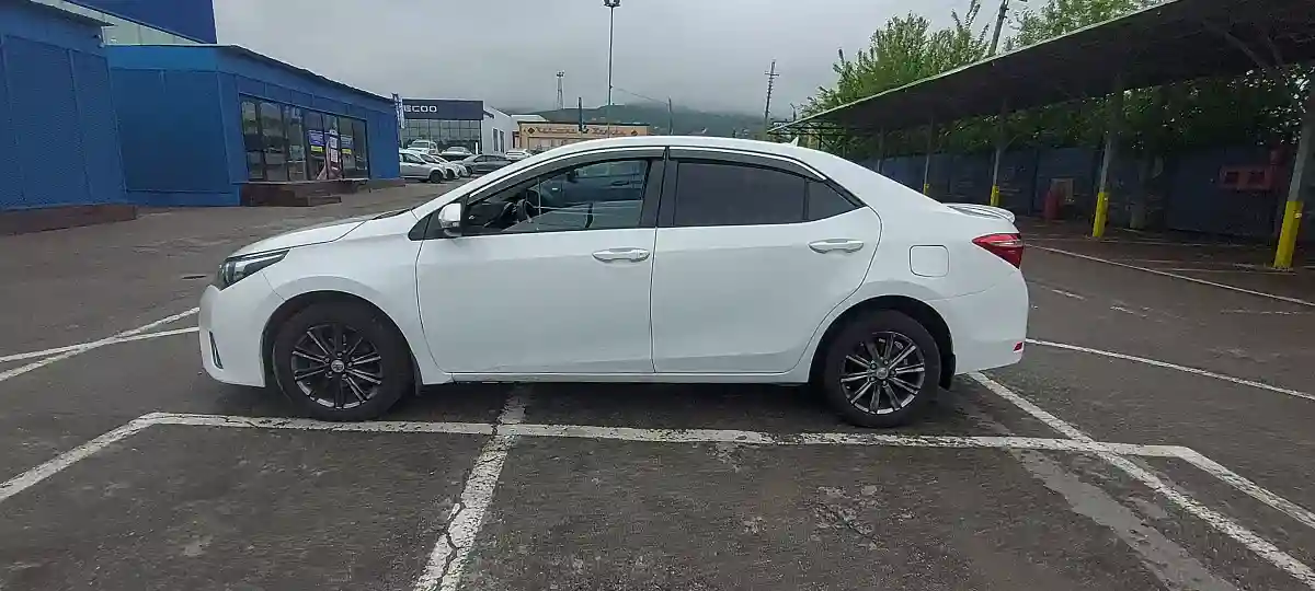 Toyota Corolla 2013 года за 6 000 000 тг. в Алматы