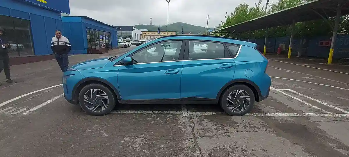 Hyundai Bayon 2023 года за 8 000 000 тг. в Алматы