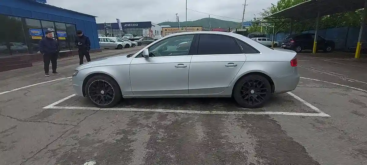 Audi A4 2010 года за 5 000 000 тг. в Алматы