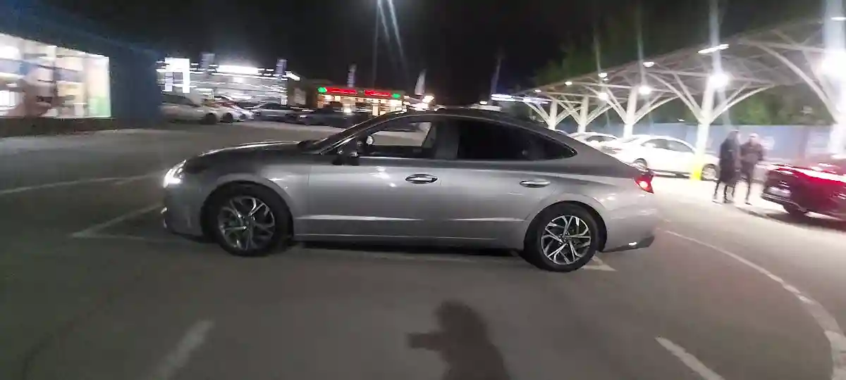 Hyundai Sonata 2022 года за 11 500 000 тг. в Алматы
