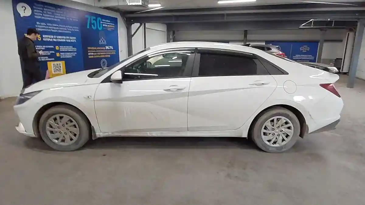 Hyundai Elantra 2022 года за 8 000 000 тг. в Астана