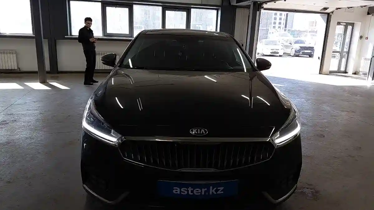 Kia K7 2016 года за 9 500 000 тг. в Астана