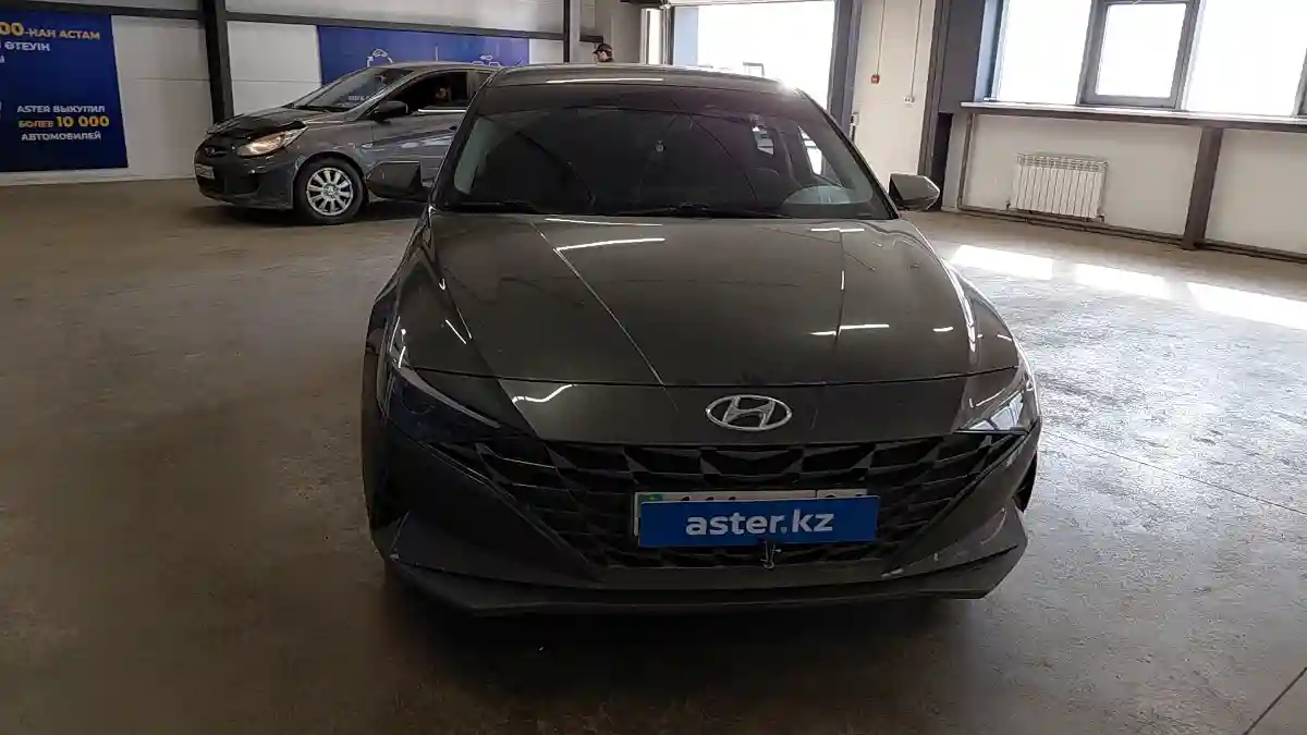 Hyundai Elantra 2021 года за 8 000 000 тг. в Астана