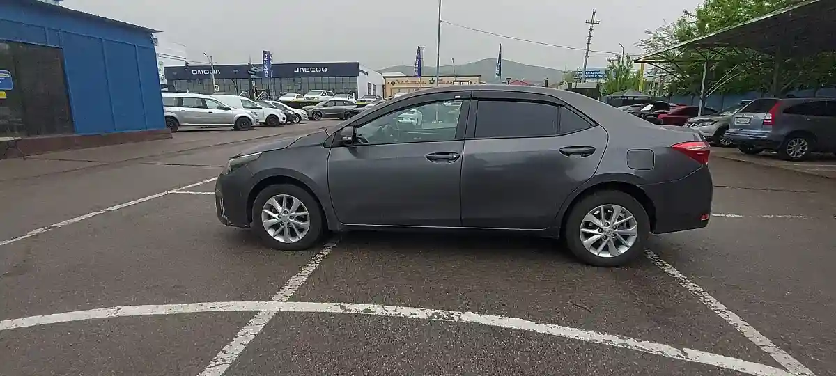 Toyota Corolla 2014 года за 6 800 000 тг. в Алматы