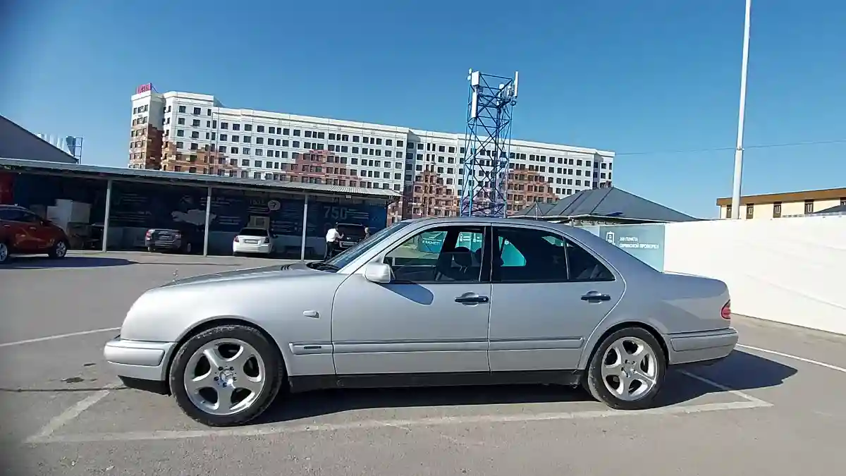 Mercedes-Benz E-Класс 1998 года за 4 500 000 тг. в Шымкент