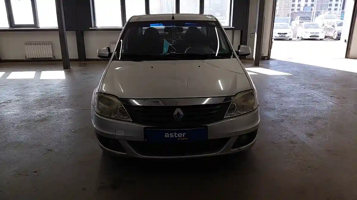 Renault Logan 2013 года за 2 000 000 тг. в Астана