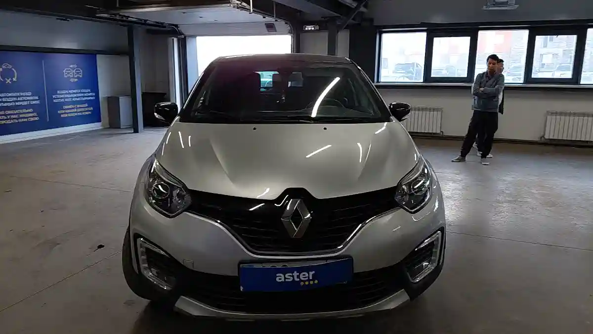 Renault Kaptur 2018 года за 8 500 000 тг. в Астана