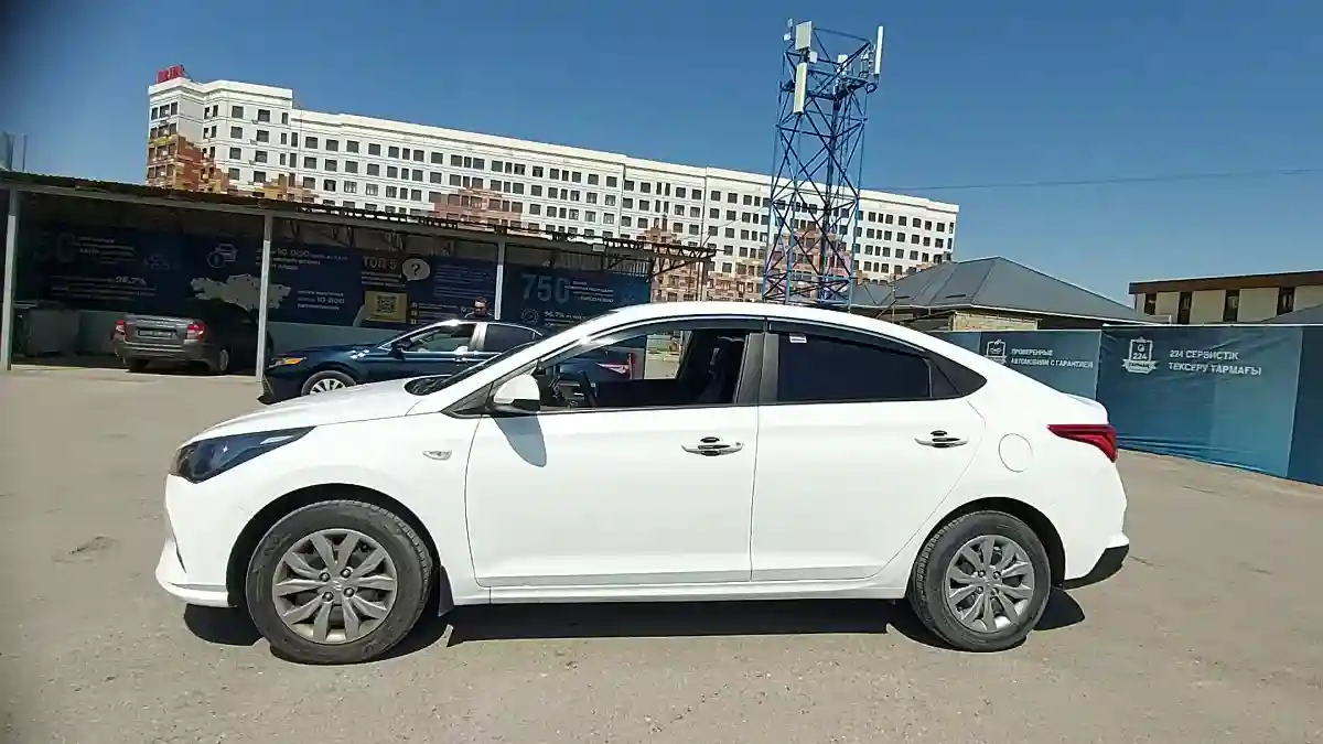 Hyundai Accent 2021 года за 7 000 000 тг. в Шымкент