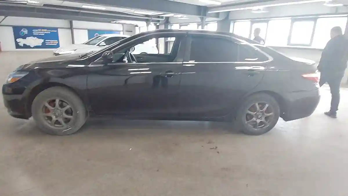 Toyota Camry 2016 года за 8 500 000 тг. в Астана