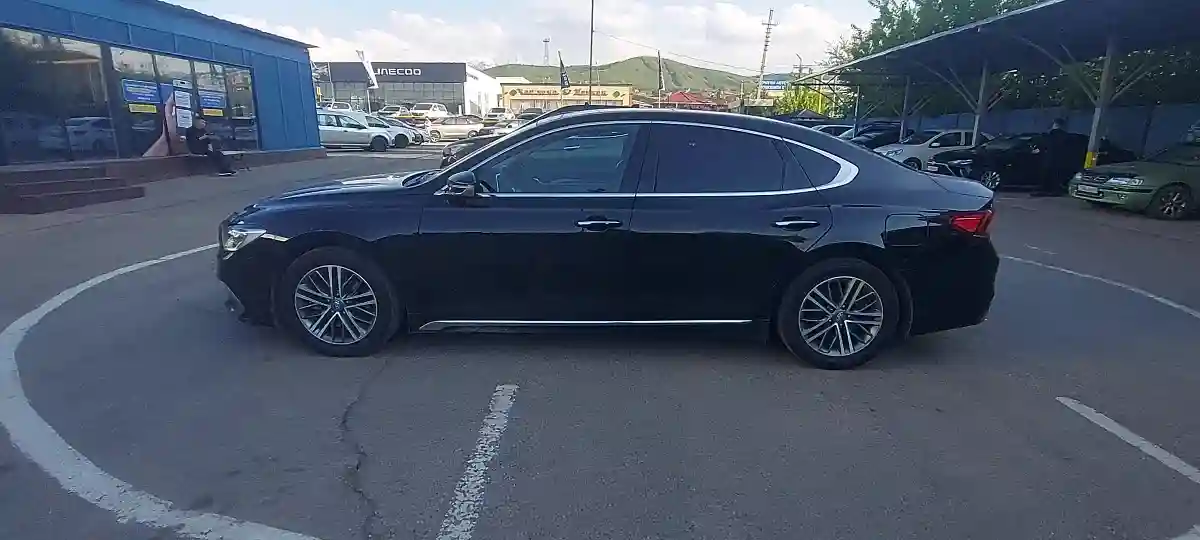 Hyundai Grandeur 2018 года за 11 000 000 тг. в Алматы