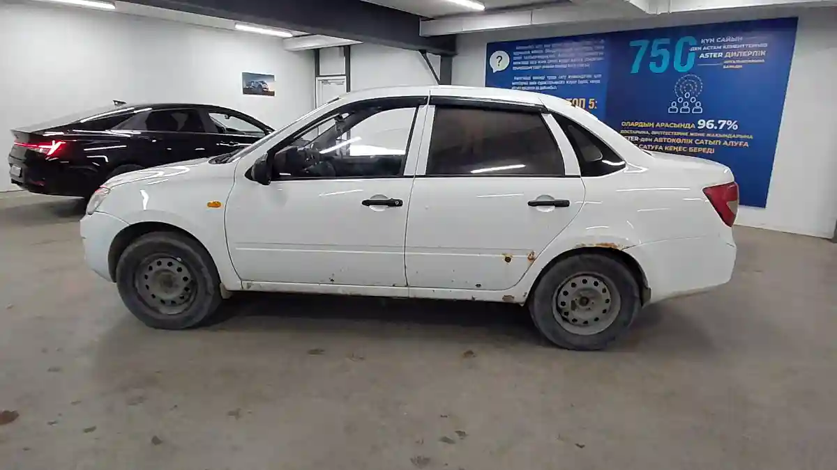 LADA (ВАЗ) Granta 2012 года за 1 500 000 тг. в Астана