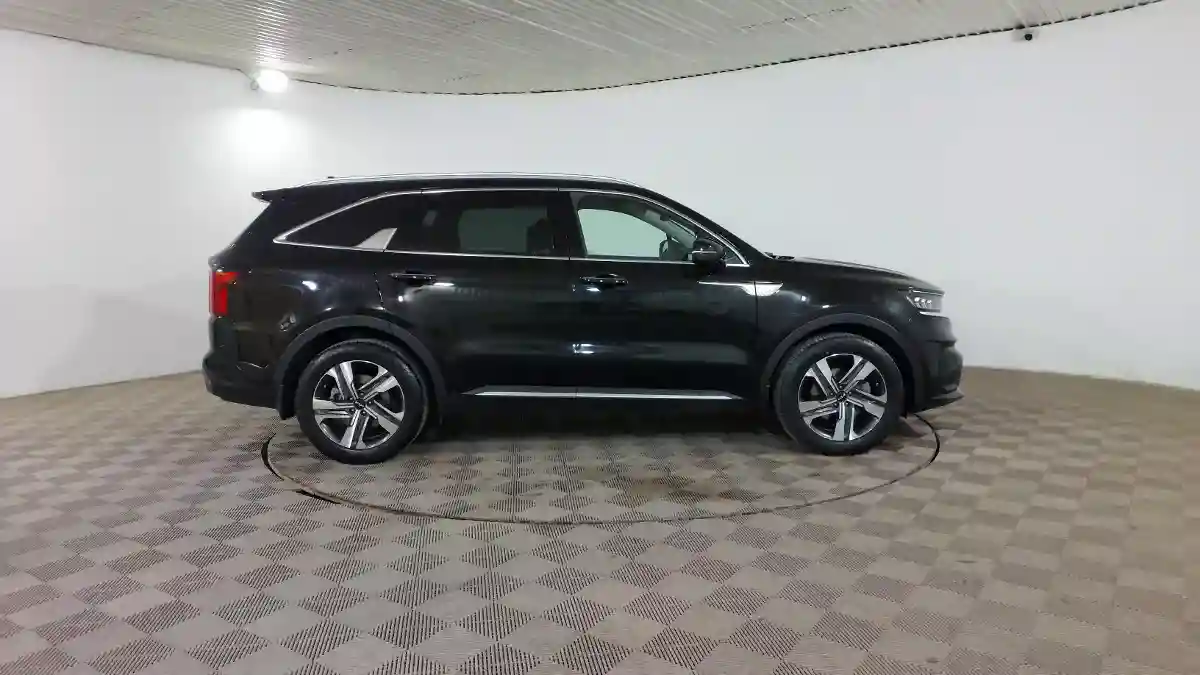 Kia Sorento 2023 года за 18 000 000 тг. в Шымкент